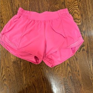 lululemon hotty hot sonic pink shorts